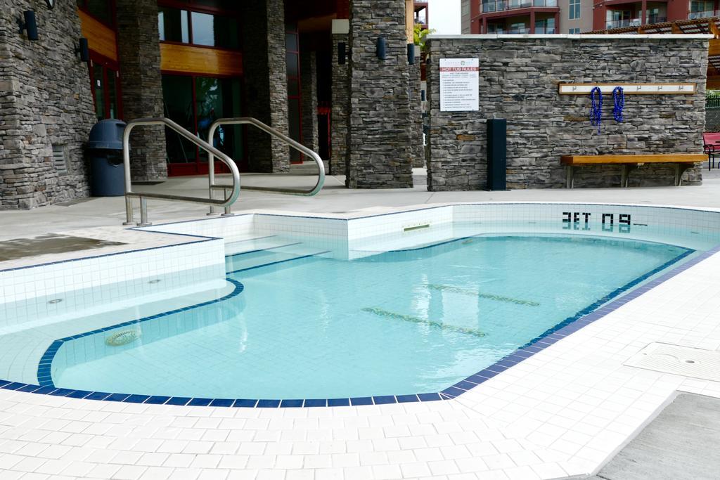 Апартаменты Copper Oasis Вест-Келоуна Экстерьер фото